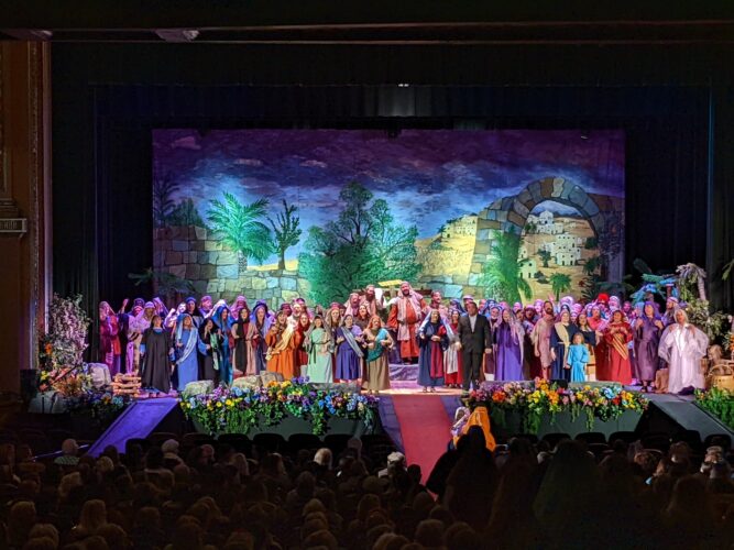 Musical Passion Play 'He's Alive!' Rises Again